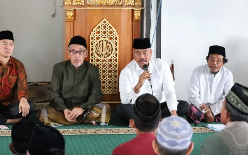 Ramadan di Hulu Kukar: Bupati Edi Resmikan Masjid dan Salurkan Beragam Bantuan